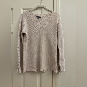 Cream sweater American eagle
